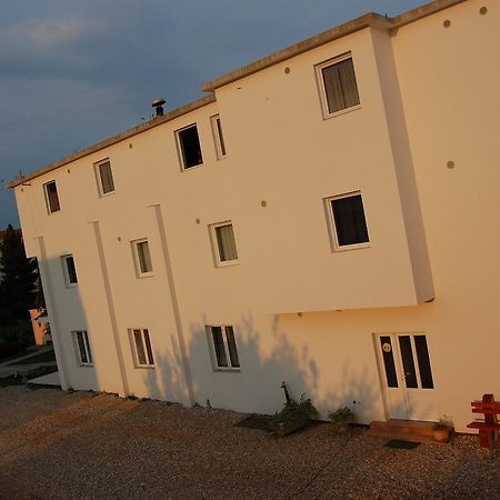 Međugorje Guesthouse Panna Maria מראה חיצוני תמונה