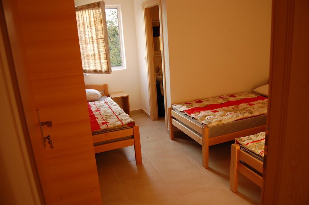 Međugorje Guesthouse Panna Maria חדר תמונה
